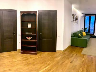 квартира за адресою Антоновича вул. (Горького), 74