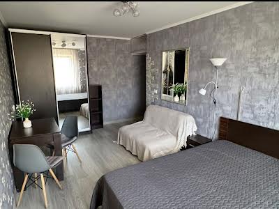 квартира за адресою Жилянська вул., 74