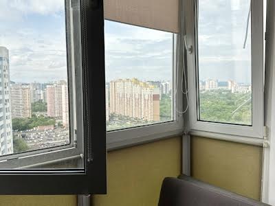 квартира за адресою Драгоманова вул., 2-Б