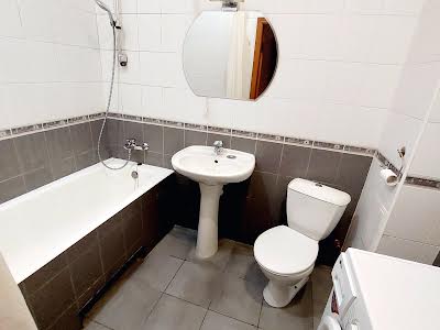 квартира за адресою Софіївська вул., 4