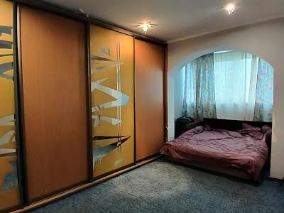 квартира по адресу Анны Ахматовой ул., 43