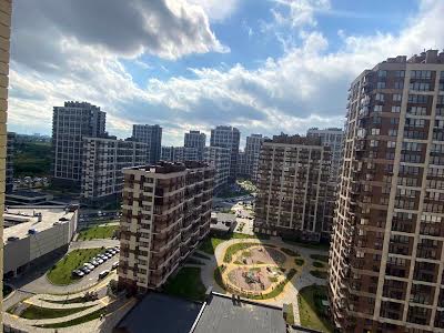 квартира за адресою Сергія Данченка вул., 5