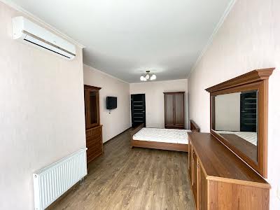 квартира за адресою Драгоманова вул., 2