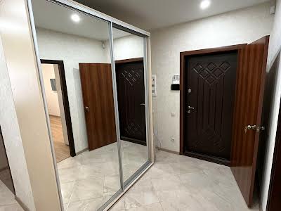 квартира за адресою Регенераторна вул., 4 к9