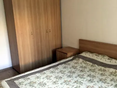 квартира по адресу Червоной Калины просп. (Владимира Маяковского), 18