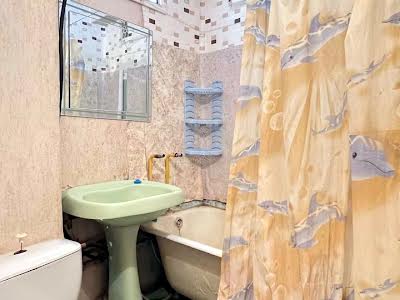 квартира за адресою Празька вул., 27