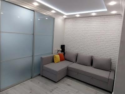 квартира за адресою Соломії Крушельницької вул., 15