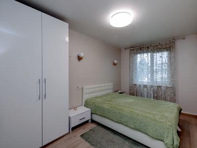 квартира за адресою Академіка Вернадського бульв., 71-А