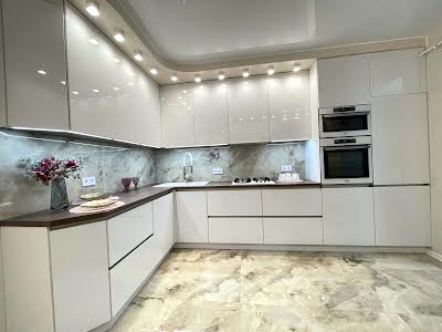 квартира за адресою с. Софіївська борщагівка, Молодіжна вул., 4