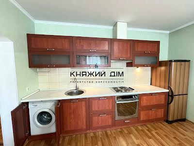 квартира по адресу Миколы Бажана просп., 12