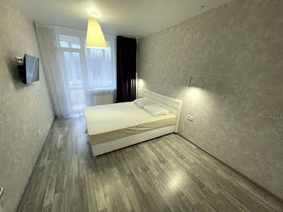квартира за адресою Польова вул., 73