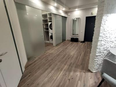 квартира за адресою Жилянська вул., 59