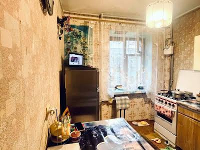 квартира за адресою Ново-Баварський просп. (Ілліча), 103