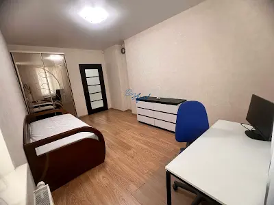 квартира за адресою Регенераторна вул., 4