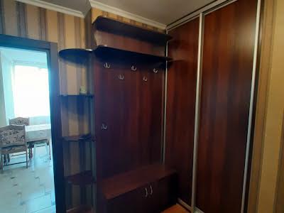 квартира за адресою Верховинна вул., 41