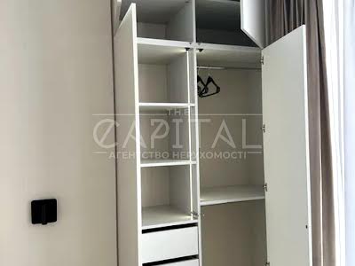 квартира за адресою Київ, Дегтярівська вул., 17
