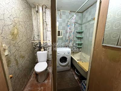 квартира за адресою Перемоги просп., 74г