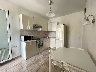 квартира за адресою Регенераторна вул., 4