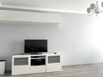 квартира за адресою Нивська вул., 4г