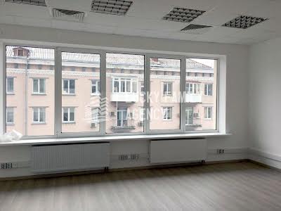 комерційна за адресою Кловський узвіз, 7