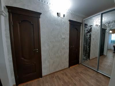 квартира за адресою Милославська вул., 16