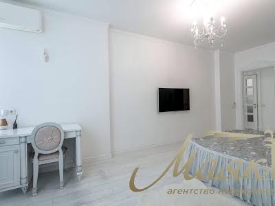 квартира за адресою Голосіївський просп. (40-річчя Жовтня), 60