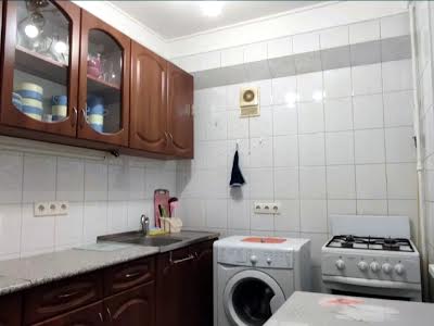 квартира за адресою Івана Миколайчука вул. (Серафимовича), 7