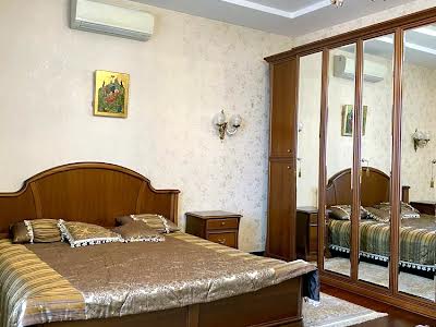 квартира за адресою Ляпунова вул., 16