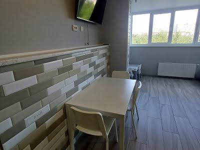 квартира за адресою Сергія Данченка вул., 28