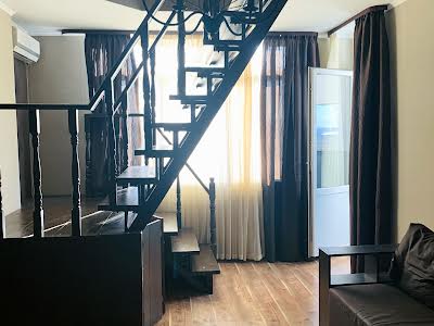 квартира за адресою Воскресенська вул., 14Б