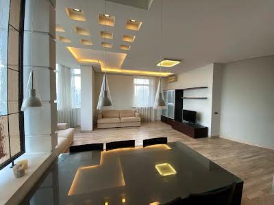 квартира за адресою Провіантська вул. (Галі Тимофєєвої), 3