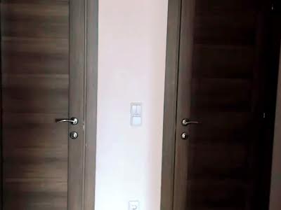 квартира по адресу Ревуцкого ул., 54-А