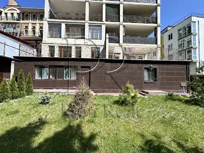 комерційна за адресою Лук'янівська вулиця, 21Б