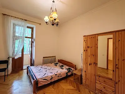 квартира за адресою Київ, Межигірська вул., 30