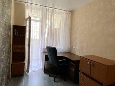квартира за адресою Драгоманова вул., 2-А