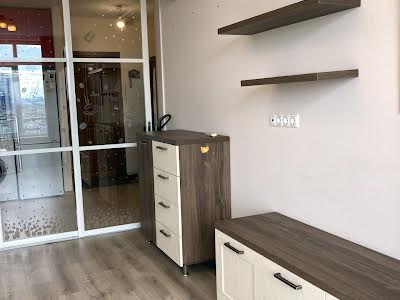квартира за адресою Ованеса Туманяна вул., 3