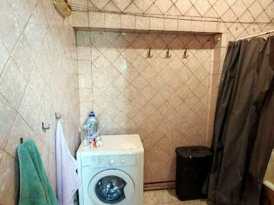квартира за адресою Патріарха Мстислава Скрипника вул., 3