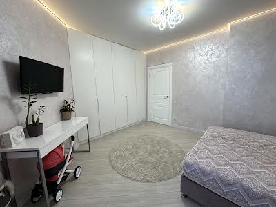 квартира по адресу с. Софиевская борщаговка, Калинова ул., 1б