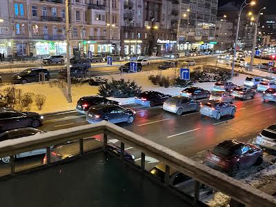 квартира за адресою Басейна вул., 12
