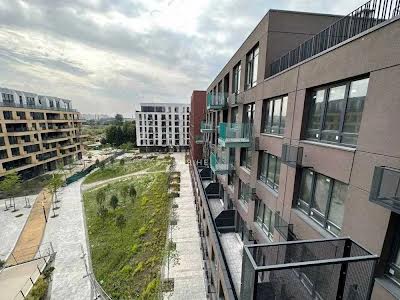 квартира за адресою Київ, Салютна вул., 2к24