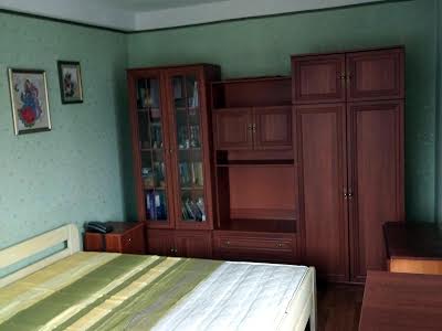квартира по адресу Стельмаха Михаила ул., 6