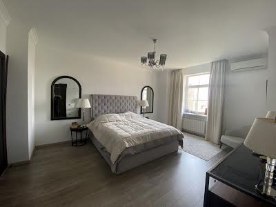 квартира по адресу Олеся Гончара ул., 35