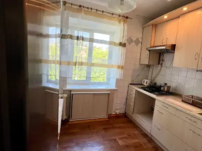 квартира за адресою Солом'янська вул., 8