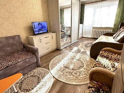 квартира за адресою Світла вул., 45