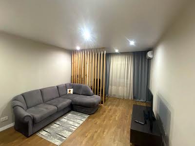 квартира за адресою Білоруська вул., 36А