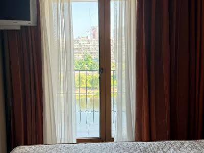 квартира за адресою Энтузиастов, 5