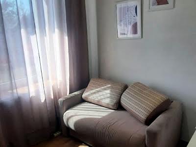 квартира за адресою Дружби бульв., 2