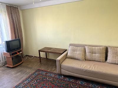 квартира за адресою Йорданська вул. (Лайоша Гавро), 8