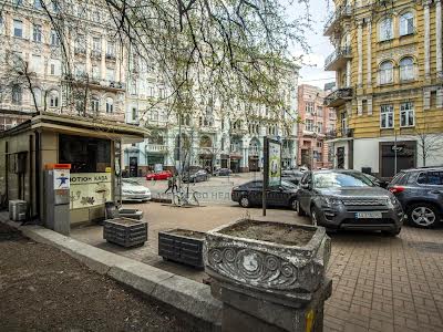 квартира за адресою Архітектора Городецького вул., 10/1