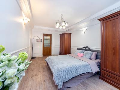 квартира за адресою Михайла Бойчука вул. (Кіквідзе), 34